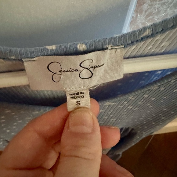 Jessica Simpson Blue and White Flutter Sleeve Dress - Picture 3 of 3